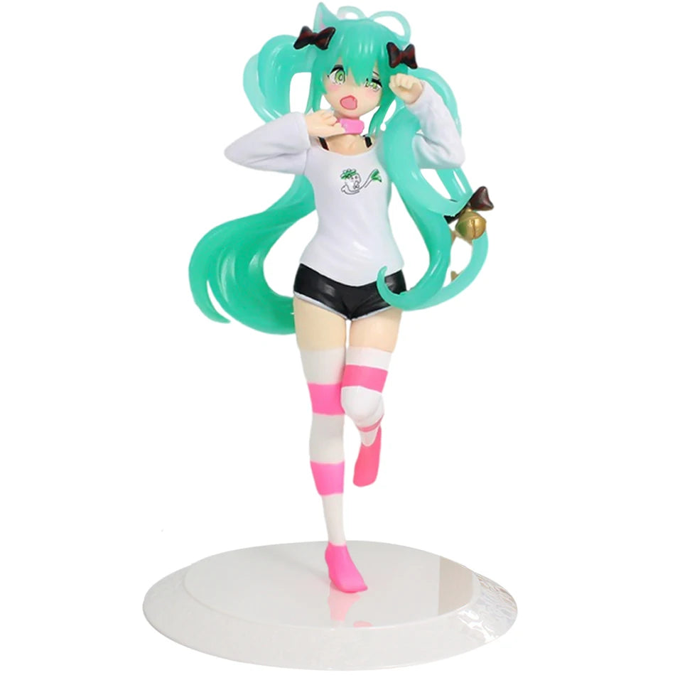 20CM Anime Hatsune Miku X Cinnamoroll Figure Anime Peripheral Collectible Models Decorative Decorations Children Kawaii Gift